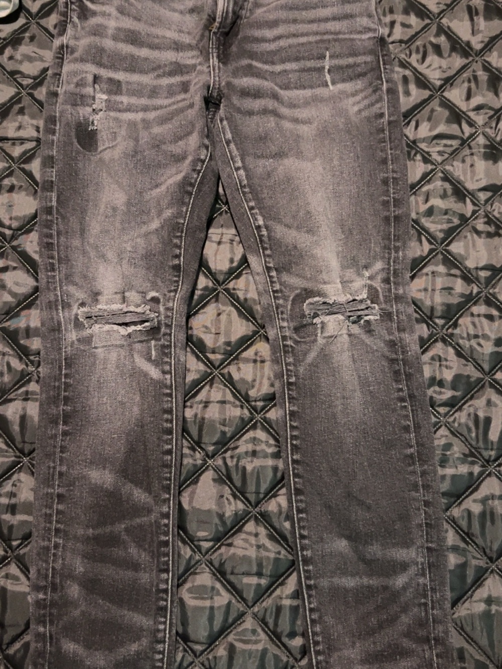 American Eagle Outfitters Men's Black-Grey Skinny Distressed Jeans